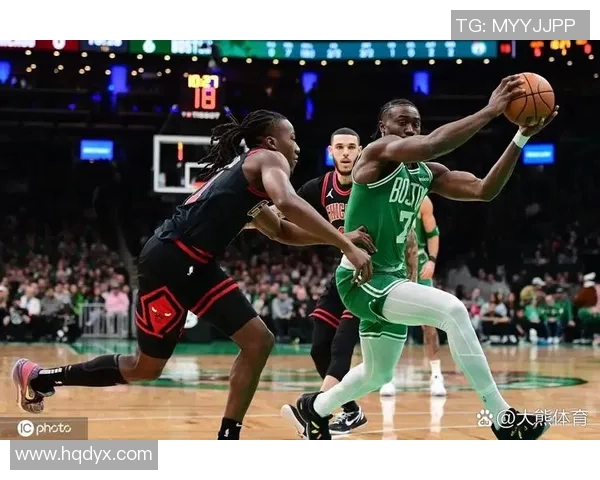 尼克斯队客场告负魔术，波尔津吉斯进攻效率不佳——球队未来之路何去何从？